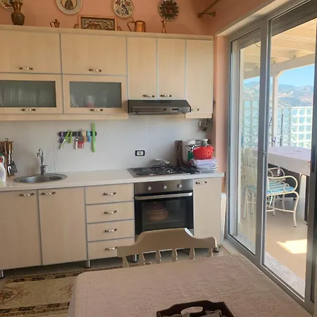 Апартаменты Two Bedroom Lakeview Поградец