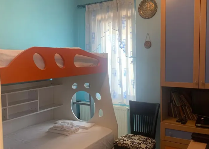 Two Bedroom Lakeview Διαμέρισμα